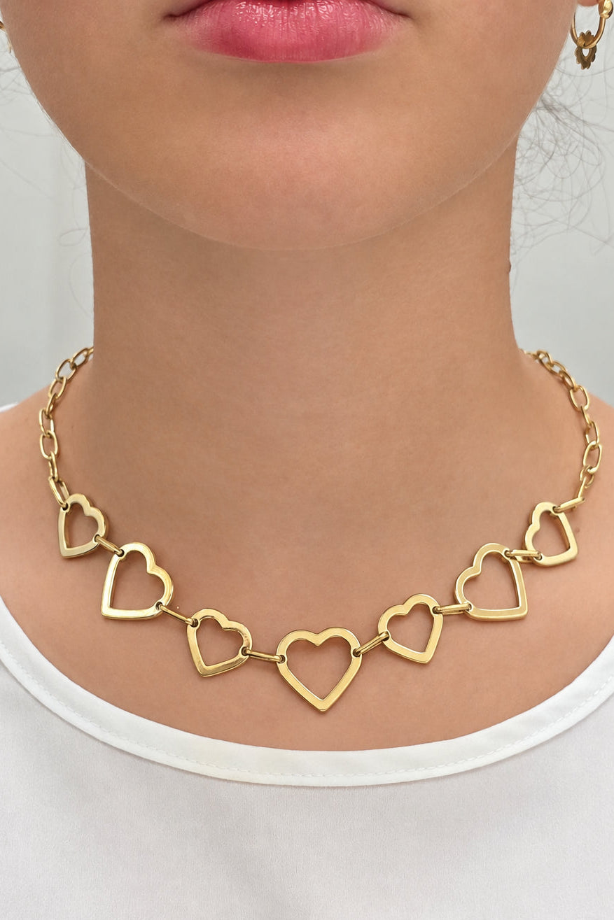 Interlinked Amour Chain Necklace