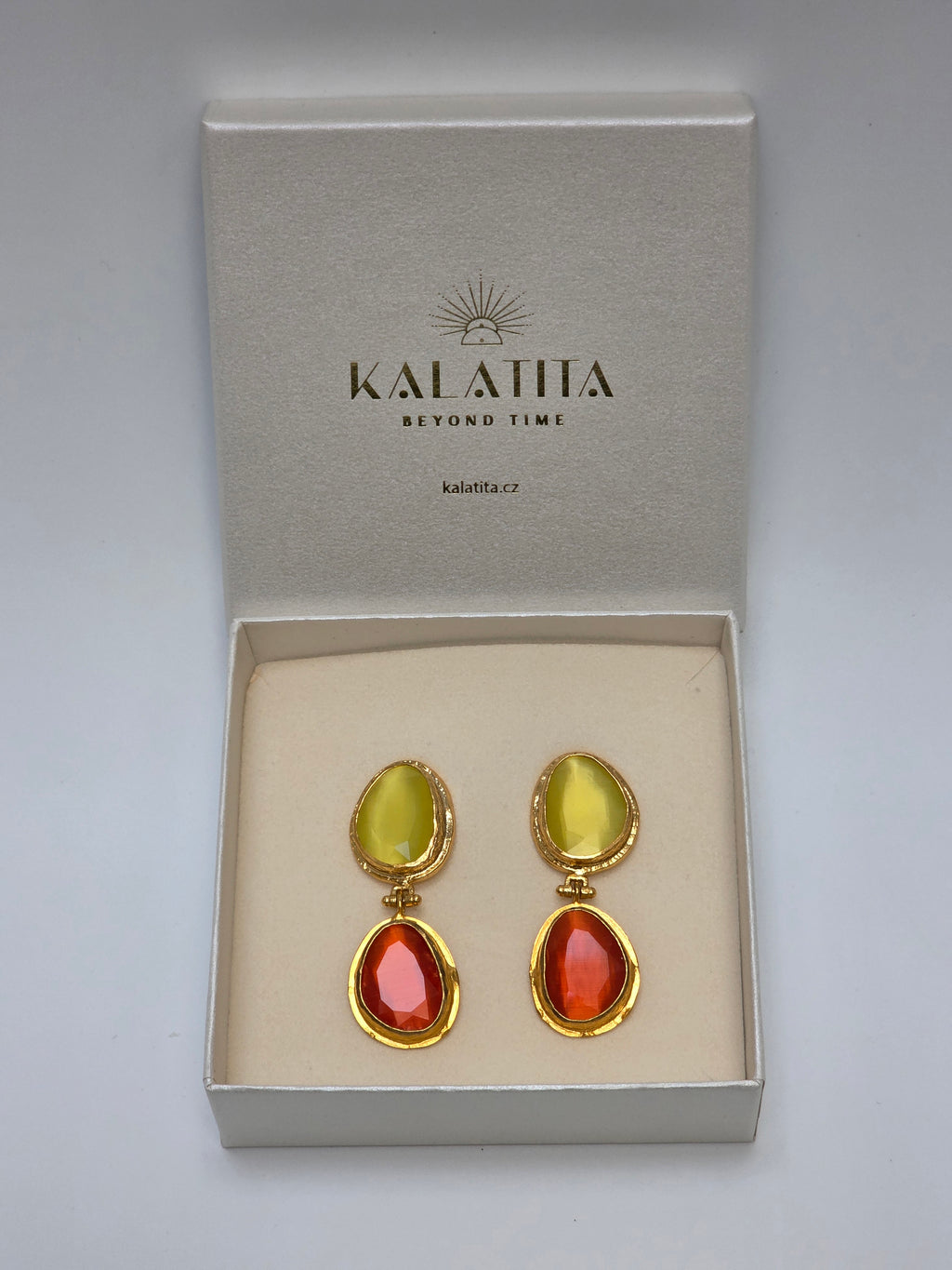 Gift Box L - Pearl or Brown