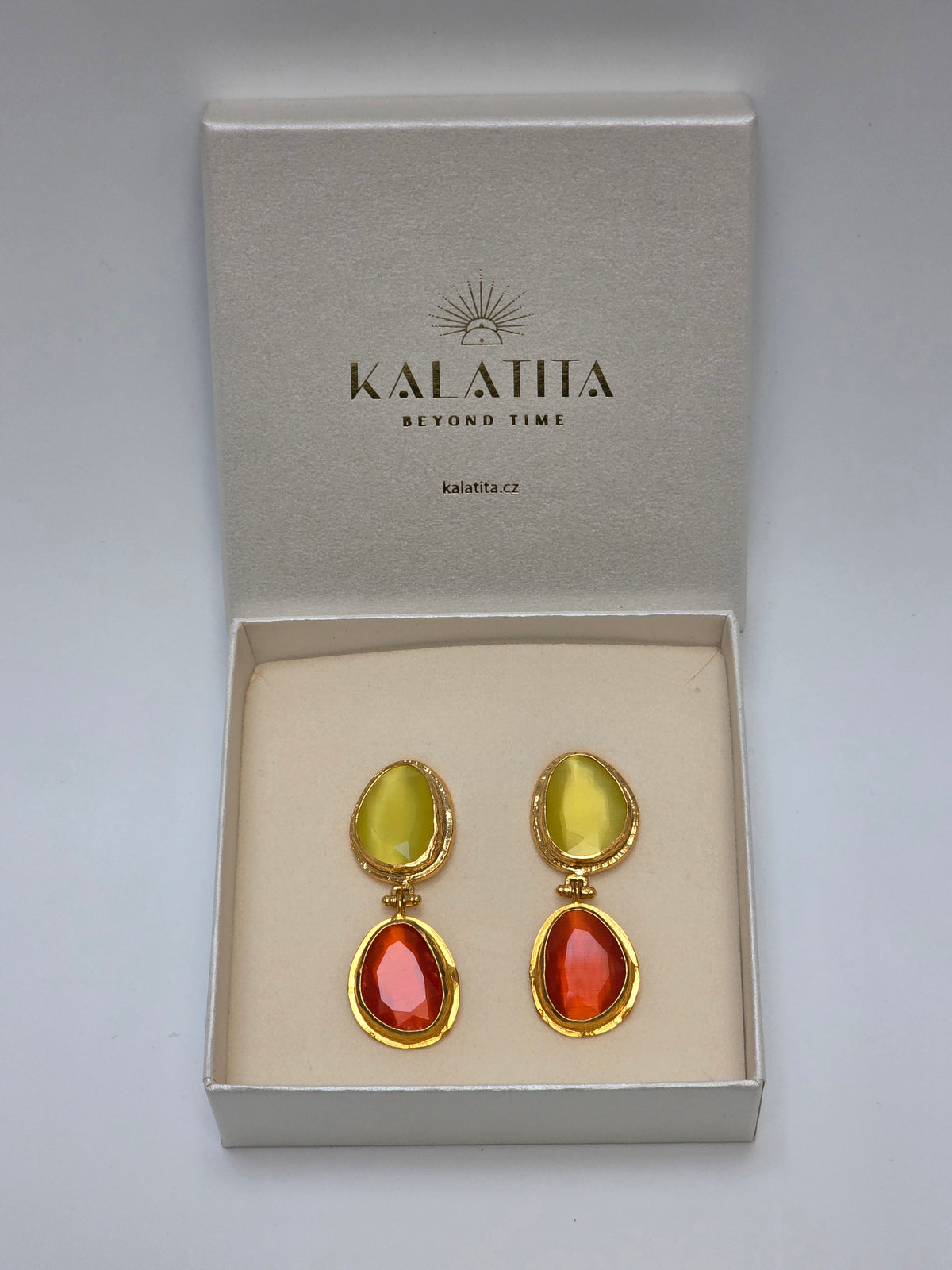Gift Box L - Pearl or Brown