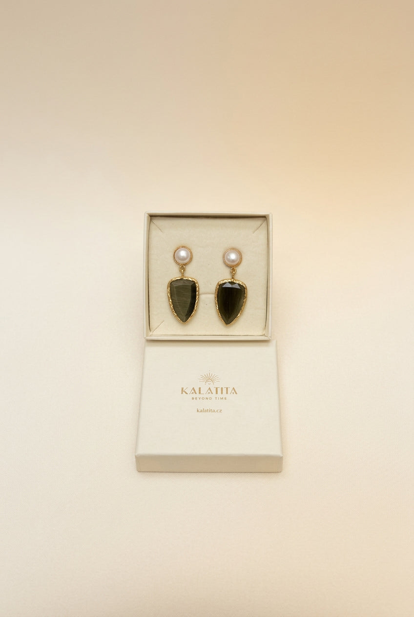 Luminous Pearl Earrings